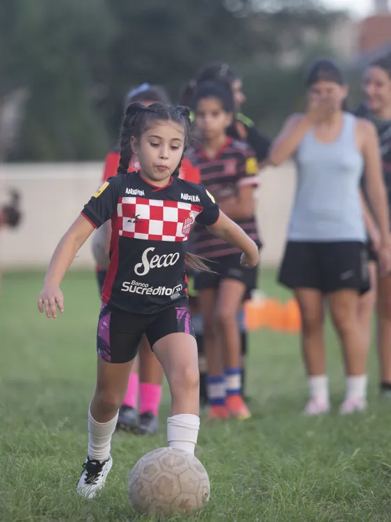 ESCUELITA DE FUTBOL FEMENINO_9