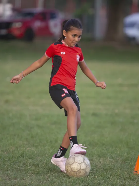 ESCUELITA DE FUTBOL FEMENINO_11