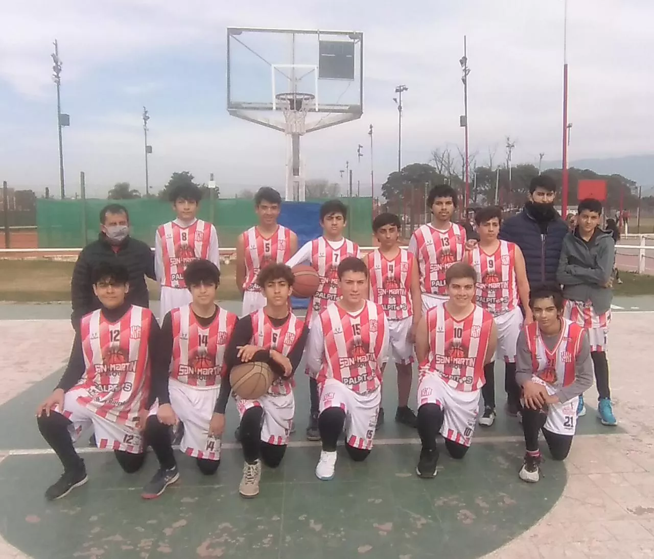 Las formativas pusieron primera 1