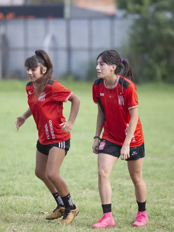 ESCUELITA DE FUTBOL FEMENINO_3