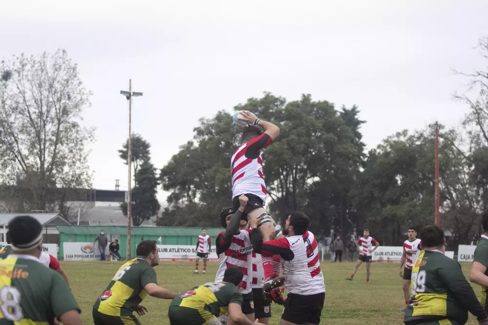 Rugby434