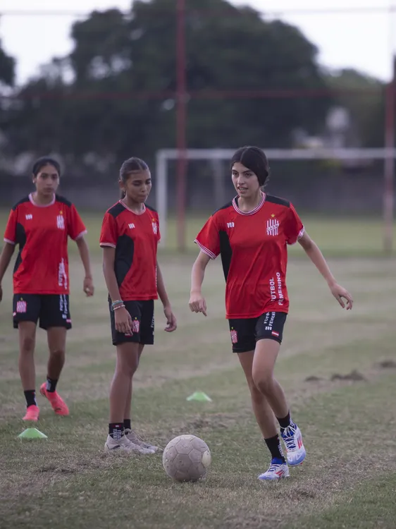 ESCUELITA DE FUTBOL FEMENINO_2